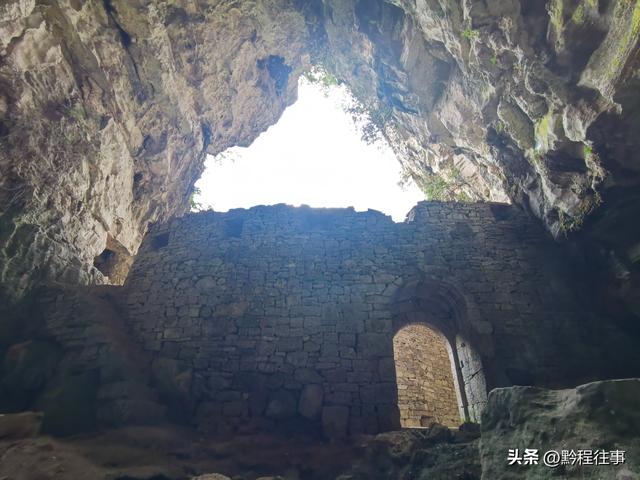 寻找一个空中阁楼躲匪洞堡，一栋150多年历史的深宅大院