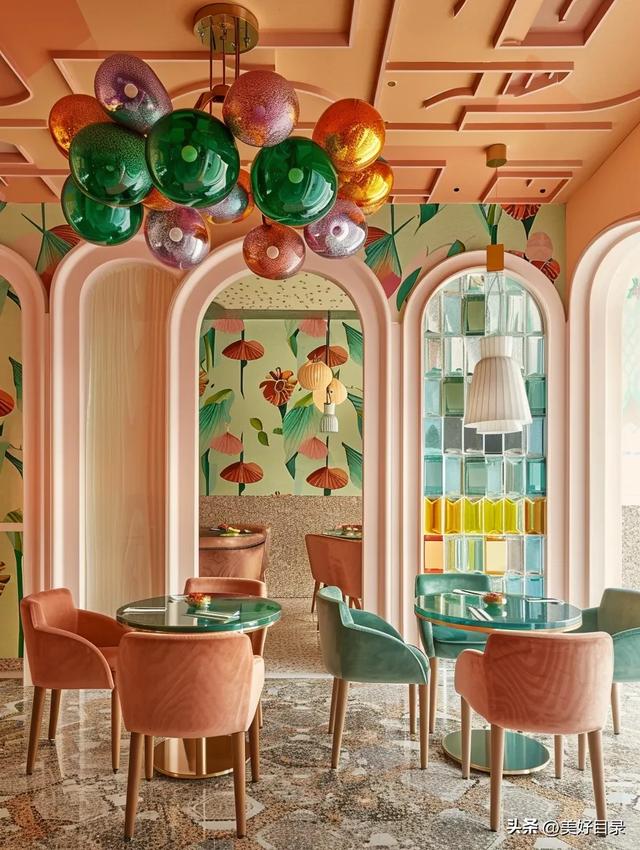 此间春日梦幻餐厅有着来自春天的明媚,春意盎然令人心花怒放!