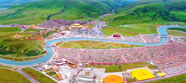 川西自驾怎么规划线路？这条覆盖川西全域的线路，美过川西大环线