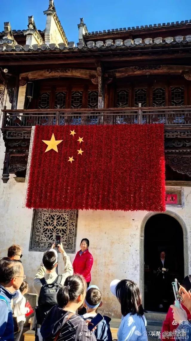 徽州篁岭，晒秋美得让人惊叹，这份“偷秋”烟火气超治愈!