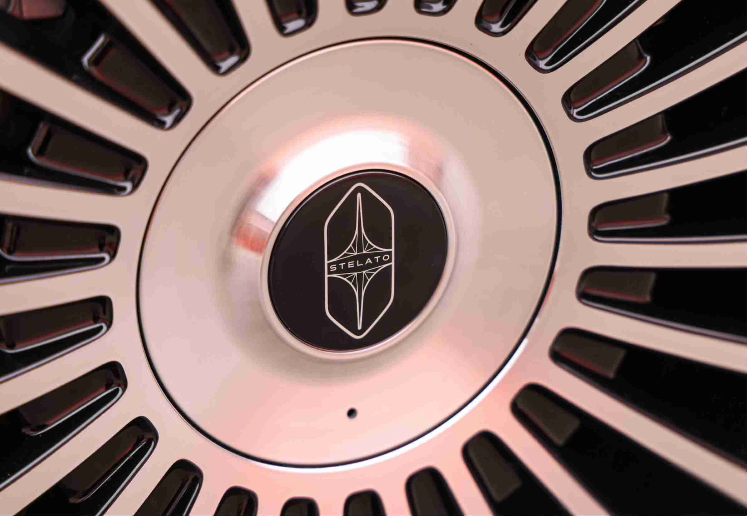 享界_享界S9新款 华为乾崑ADS4 毫米波雷达