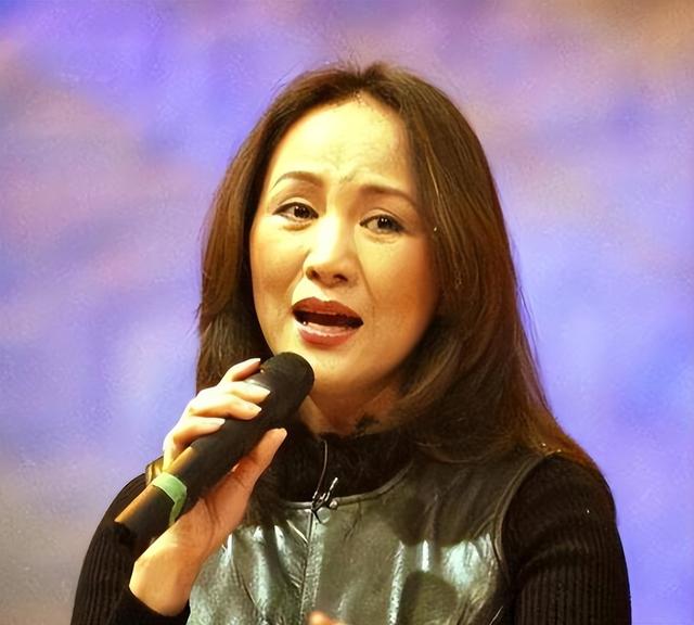 原来早已不是中国籍？事业巅峰远赴美国，被老外“玩腻”晚年回国