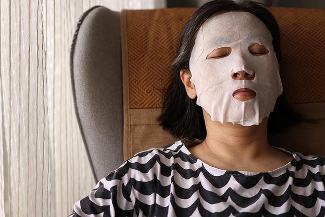 石榴再次成为焦点！调查表明：更年期女性多吃石榴，或有5大好处