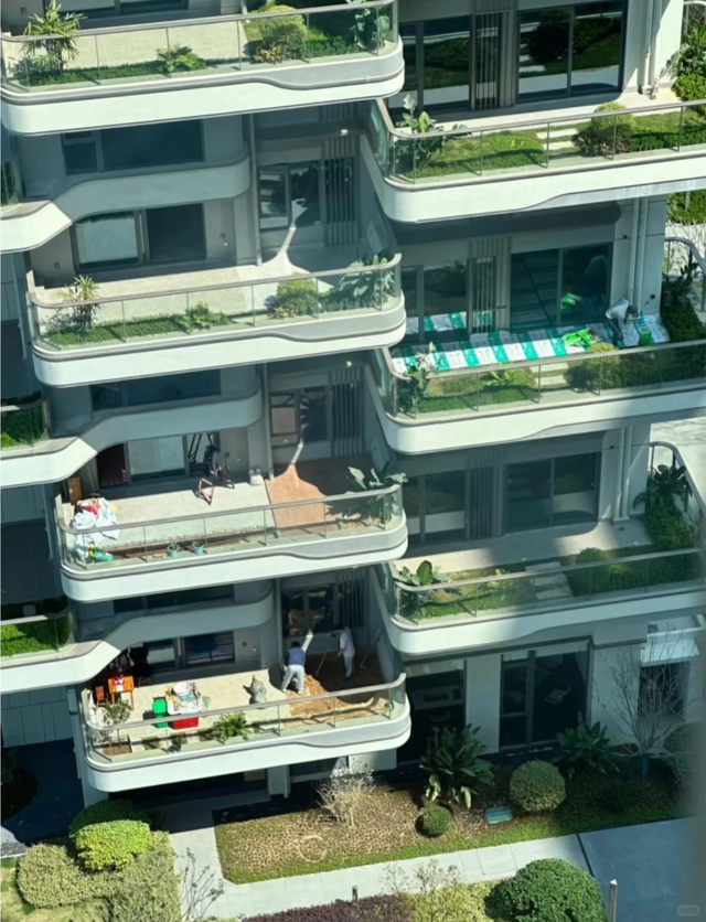 有一种痛苦叫“买了第四代住宅”，幻想很高级，入住后一言难尽！