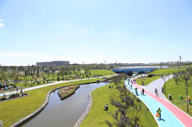 长春航空展抢不到票？来这个公园找个地儿看吧！