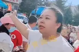 高考迟到，家长发飙，称孩子考150分，怒骂警察，要上教育局反映图片
