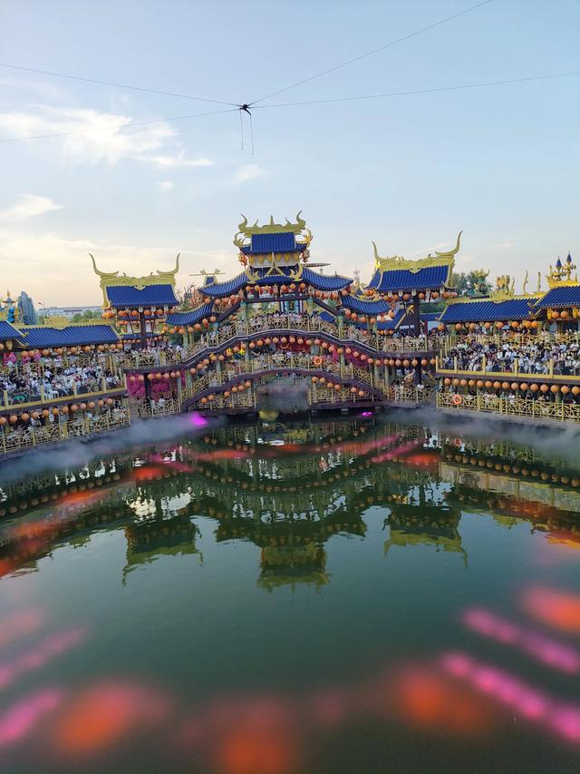 在万岁山的两天