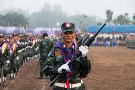 缅北诈骗集团明家覆灭，首领明学昌畏罪自杀，其余头目移交中国图片