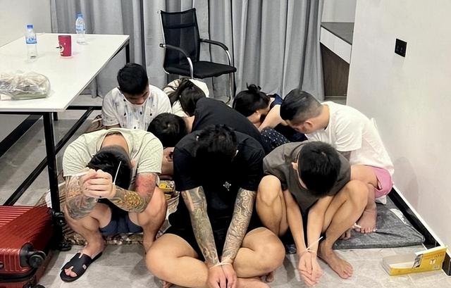 公安部这次来真的了，36 万人被抓，这里面有3442个大人物！
