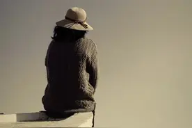 闺女今年30岁，不出门不社交不工作不结婚，誓把“啃老”进行到底图片