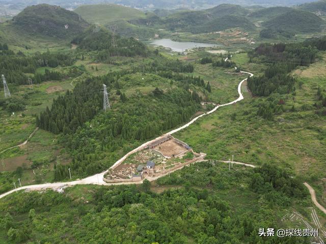 环城贵阳花溪苗王坡越野大环线之青岩段达夯翁拢“冈仁波齐”风景