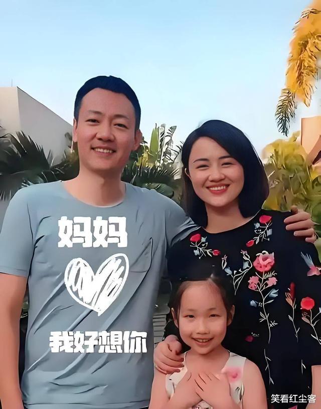 离世仅过去 8 个月，52 岁辛柏青高调传出喜讯，朱媛媛终于能安心了