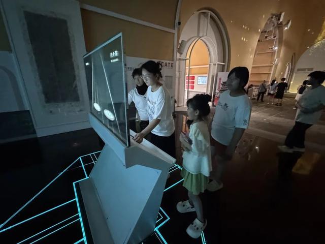焕活中轴 | 钟鼓楼暮鼓晨钟奏“新声”