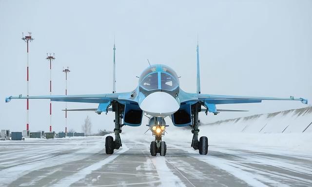 歼-35还是有点小？国产航母突破12万吨指日可待	，歼-36能上舰么？