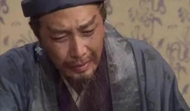 马谡其实只是替罪羊！诸葛亮真正想杀的是马谡背后的靠山，他是谁
