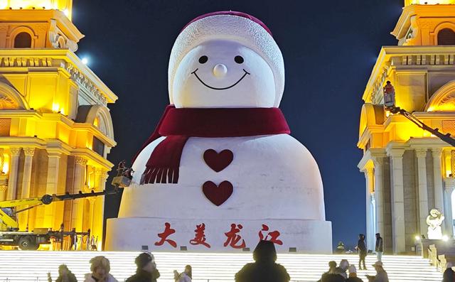 音乐公园大雪人回归啦