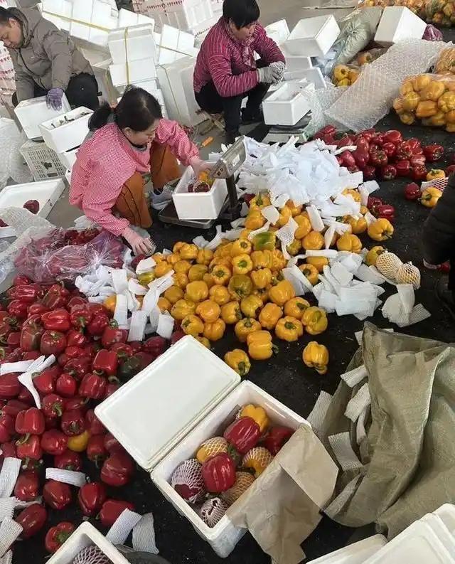 水果也暴雷！央视曝光“水果骗局”，满满添加剂！怪不得身体不好