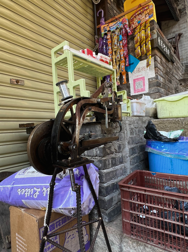 忠县这个「活着的老城」，烟火气封神了！