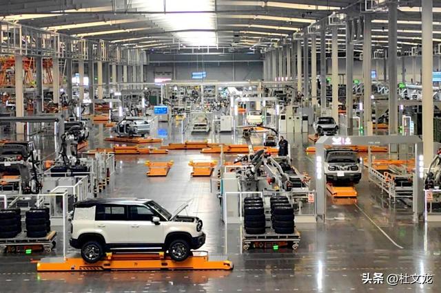 英媒关注中国低成本创新，高端“白菜化”，中国创新之路快速发展