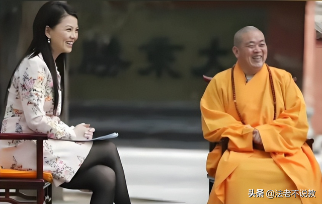李敖没说谎，看08年李湘拜访少林寺旧照，才发现释永信面相早变了