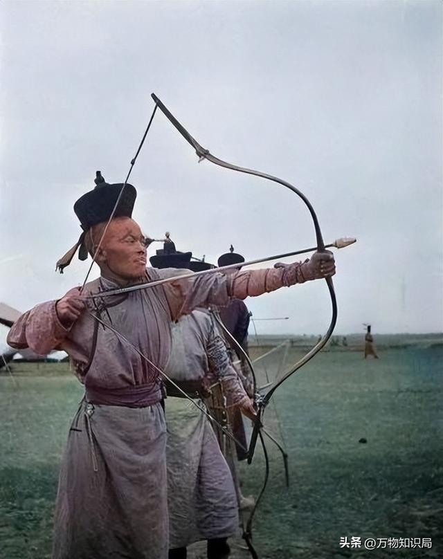 美国博物馆发现罕见照片！120年前的蒙古人，居然是这样子！