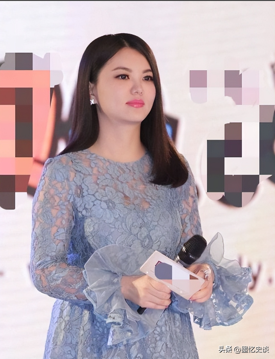 李湘风波再发酵！家境被扒底朝天，父母身份曝光，原来何炅没说错