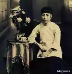 她是中国第一美人，五位总统追她	，却隐居农村守寡，死后葬八宝山