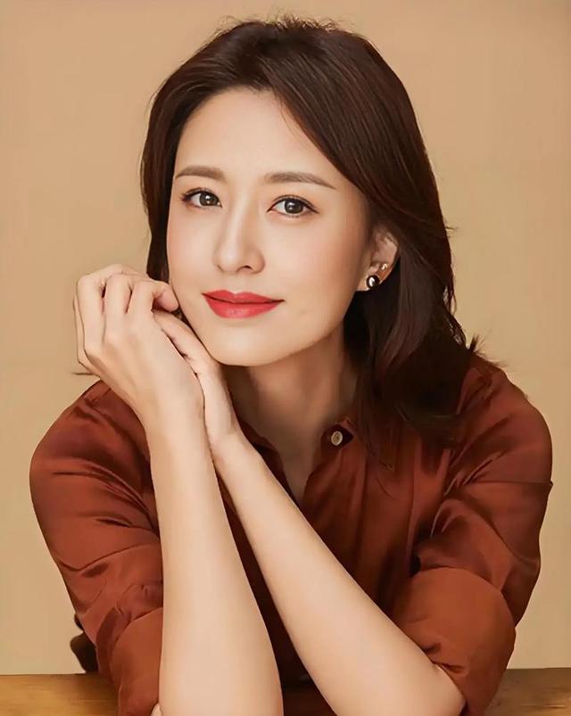 包养四个男人，嫁给70岁富翁？央视女主持私生活谣言有多离谱？