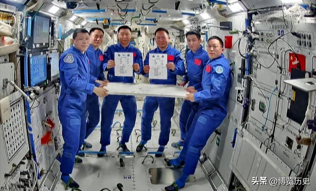 神舟二十号被撞！中国早有防备，10天内随时救援，美国预谋不轨？