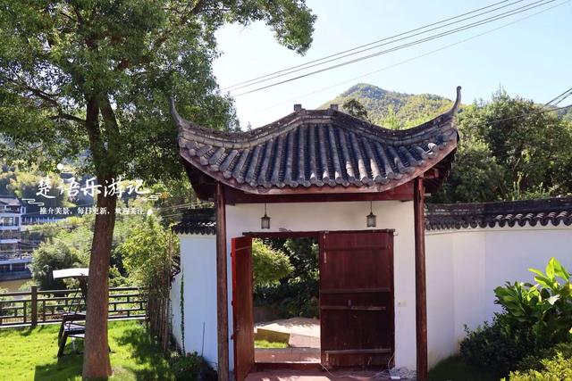 浙江宁波的岗墩幽谷，藏着一座私人博物馆，周边的风景相当优美
