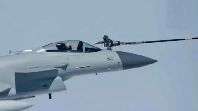非洲上空，中国攻势空军出场，歼-10C万里跨越，多国对华开放领空