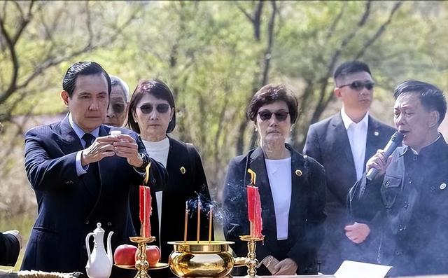 解放军台海巡航再升级，马英九摊牌：大陆若要武统，台岛不接受