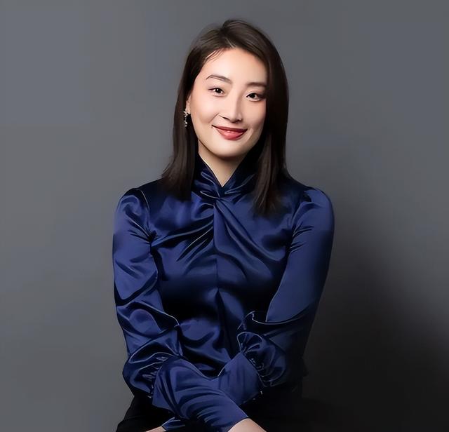 “私生子事件”还不到2天，宗馥莉亲叔叔坐不住了，指责她不厚道