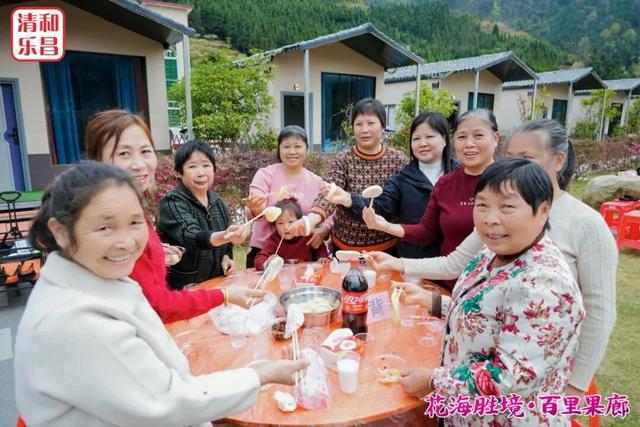 乐昌花海千人游！澳门游客：第一次来就惊艳到了