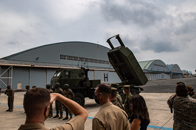 中俄联手了，海空合围琉球岛	，高市早苗终于要认怂了？