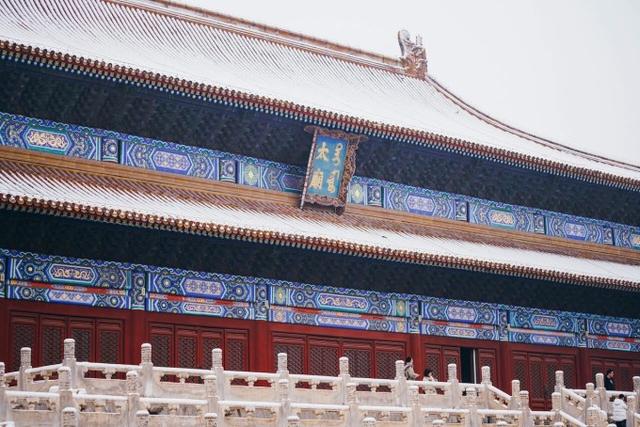 雪落红墙才是北京！4 个必去打卡地，随手拍都是古风大片