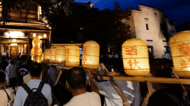 寻梦篁岭：一座悬崖古村的诗酒田园