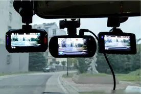 行车记录仪停车后还工作吗？内行人说出了真相，后悔才知道……图片