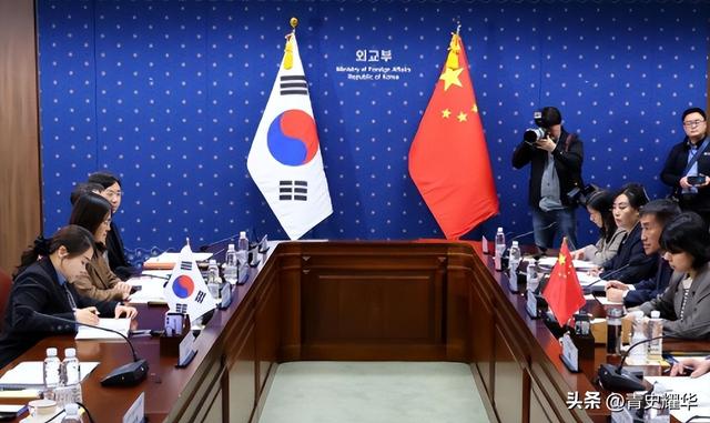 中方仍未同意线下会谈，特朗普可能缺席APEC峰会，韩国这下傻眼了