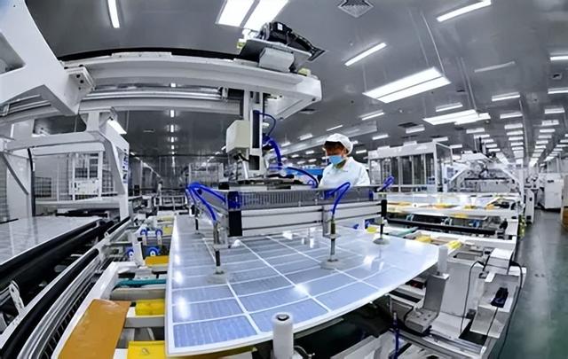 日媒：给中国50年也造不出日本发动机！马斯克：中国车企值得尊重