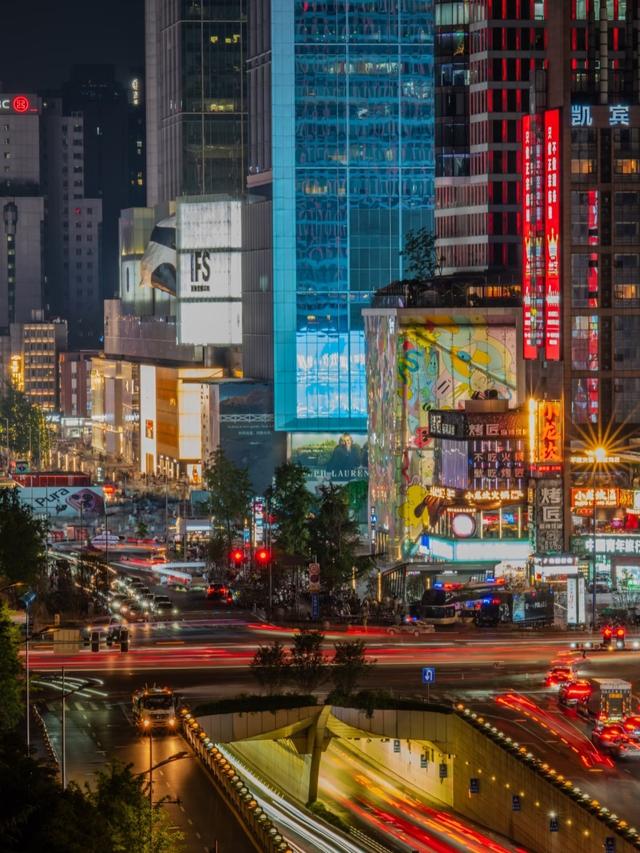 我是广州人，多次去成都后发现：这城市跟其他城市不一样的10个点