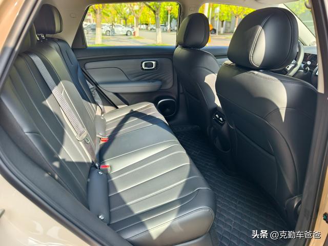 试驾4.99万京东好车，广汽埃安UT super，宁德时代巧克力99秒换电