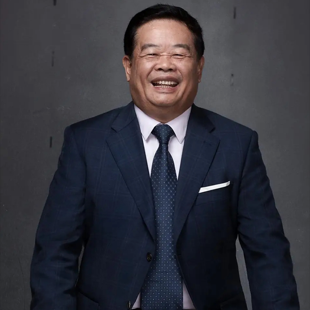 曹德旺预言成真了？我国二三十层的电梯房，或将面临同一个结局？