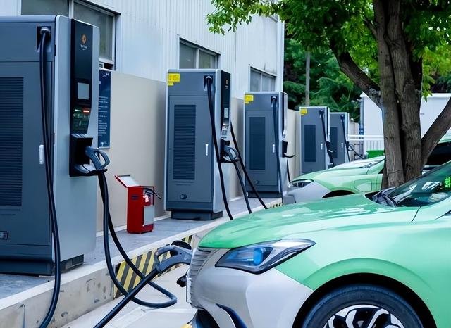 风向真的变了！各国媒体纷纷承认，中国已无需再向世界证明其实力