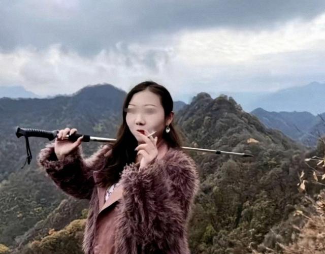 陕西女老师事件持续发酵，知情者爆料：抽烟穿吊带，还有多名男友
