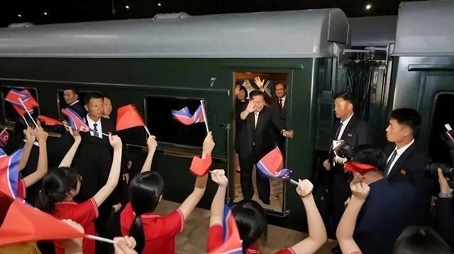 朝鲜下个月大阅兵，各国高级别官员出席通知，中国会派什么阵容？