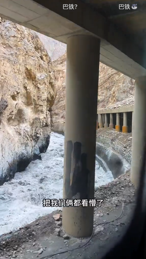 寒心！中国人援建巴铁牺牲，陵园却破烂不堪，当地警察：不关我事