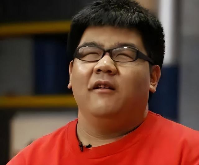 善恶终有报！狂妄自大的“盲人”歌手杨光，终究付出了惨痛代价