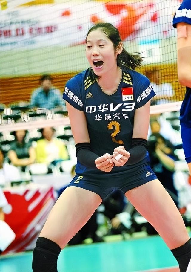 “远走”意大利10个月，官媒揭开朱婷真实处境，郎平说的一点没错