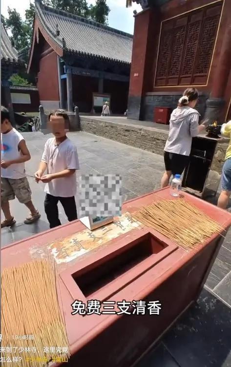 少林寺变天！30僧人集体出走，新方丈农禅新政震动千年古刹